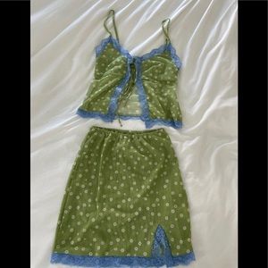 Cute Princess Polly floral set!